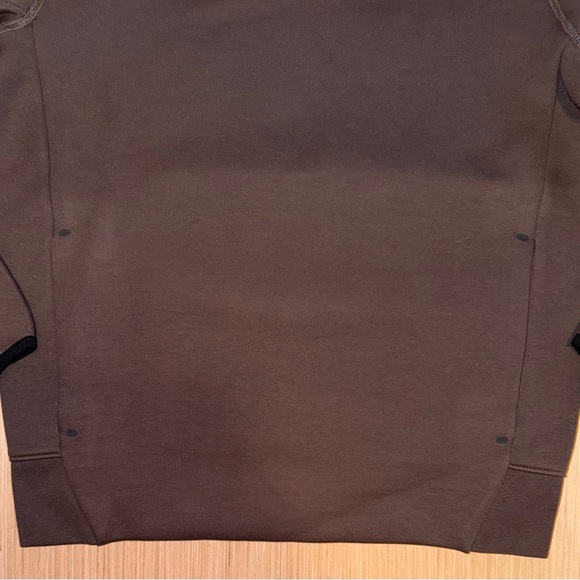 Nike Brown Hoodie - Picture 8 of 10